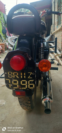 Royal Enfield Classic 350 2017 Model