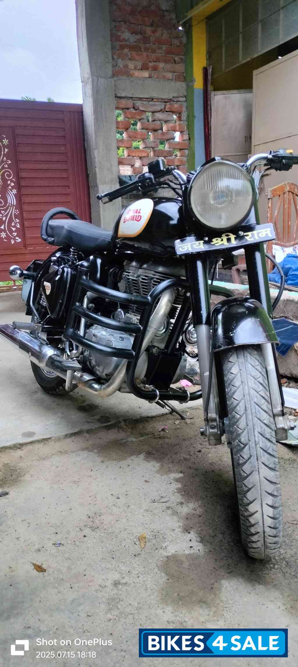 Black Royal Enfield Classic 350
