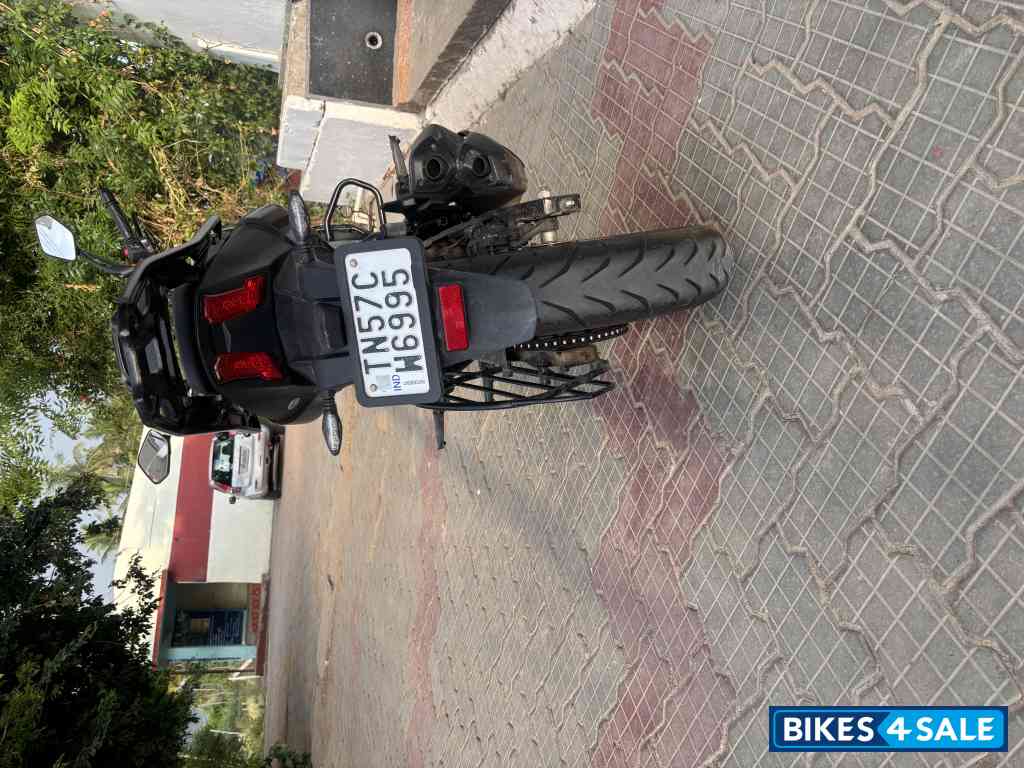 Bajaj Dominar 250
