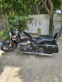 Royal Enfield Super Meteor 650