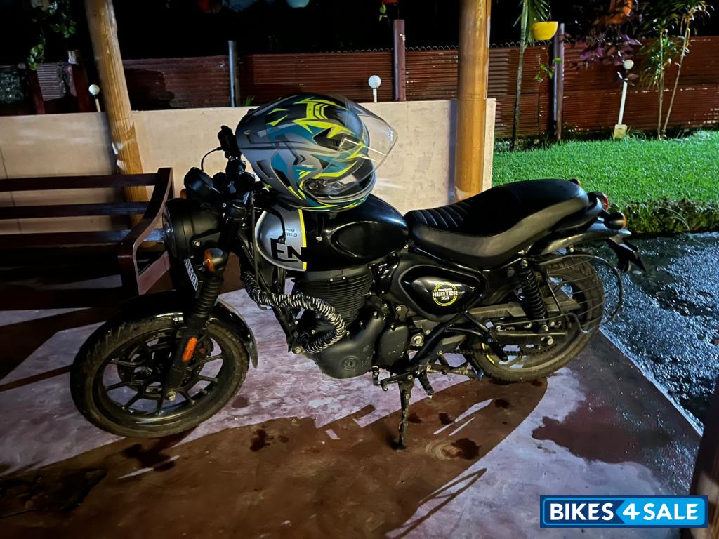 Royal Enfield Hunter 350 Metro