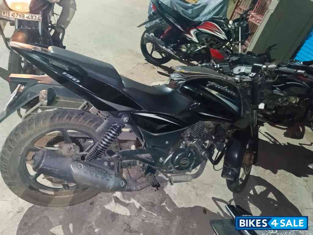 Bajaj Pulsar 150 Twin Disc