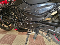 Bajaj Pulsar 220F