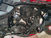 Bajaj Pulsar 220F