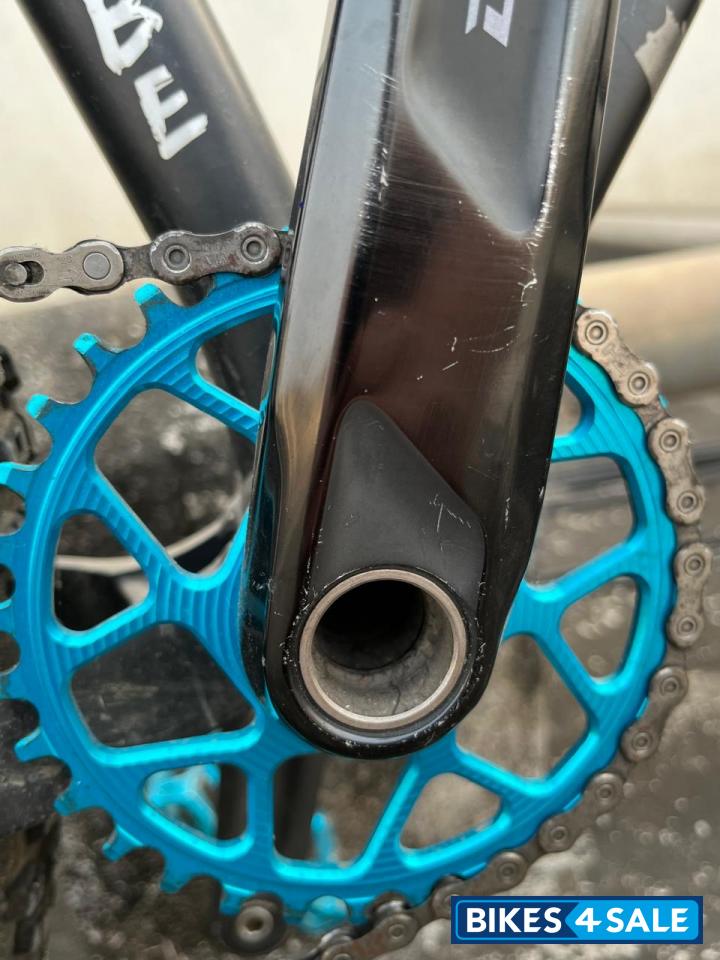 Mat Black Bicycle Dartmoor primal Mat Black Bicycle Dartmoor primal