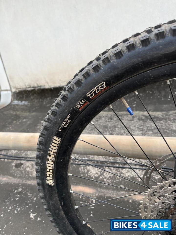 Mat Black Bicycle Dartmoor primal Mat Black Bicycle Dartmoor primal