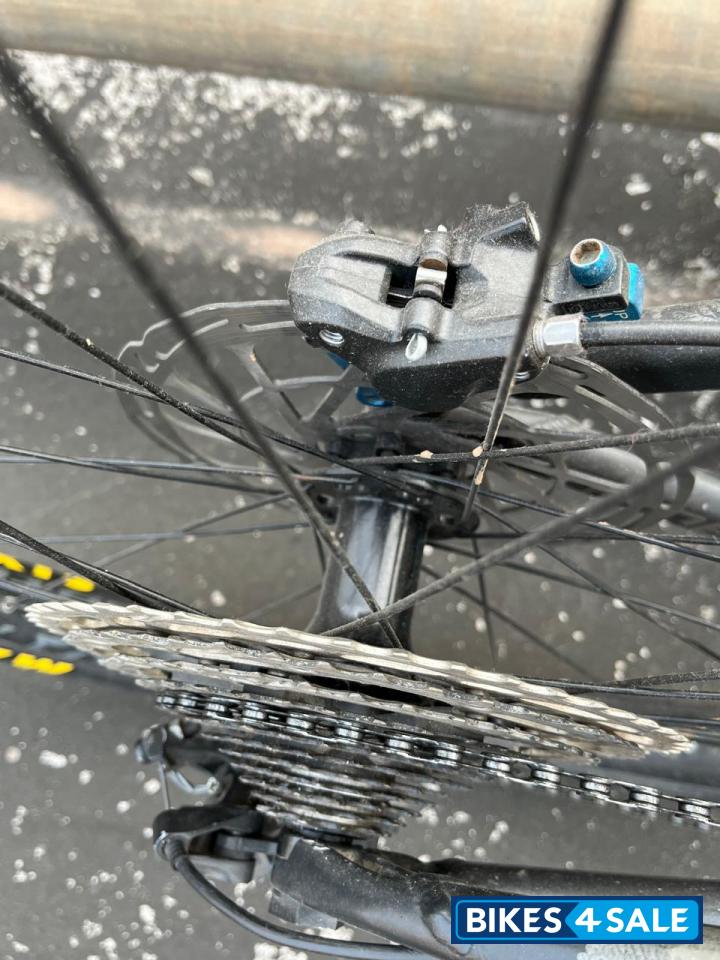 Mat Black Bicycle Dartmoor primal Mat Black Bicycle Dartmoor primal