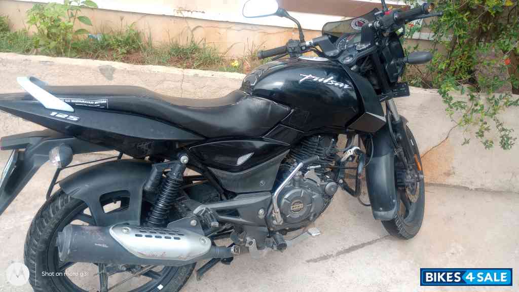 Bajaj Pulsar 125