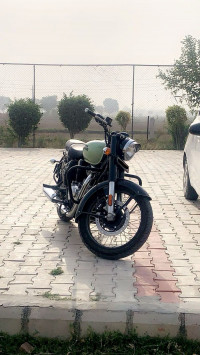 Redditch Green Royal Enfield Classic 350 Redditch Green