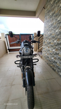 Ebony Black Bajaj Avenger Street 160 BS6