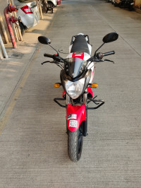 White & Red Yamaha FZ-S