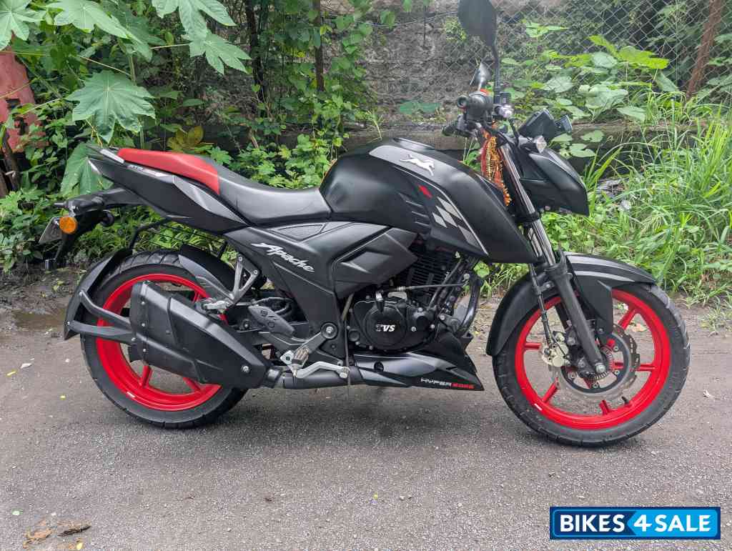 TVS Apache RTR 160 4V Special Edition