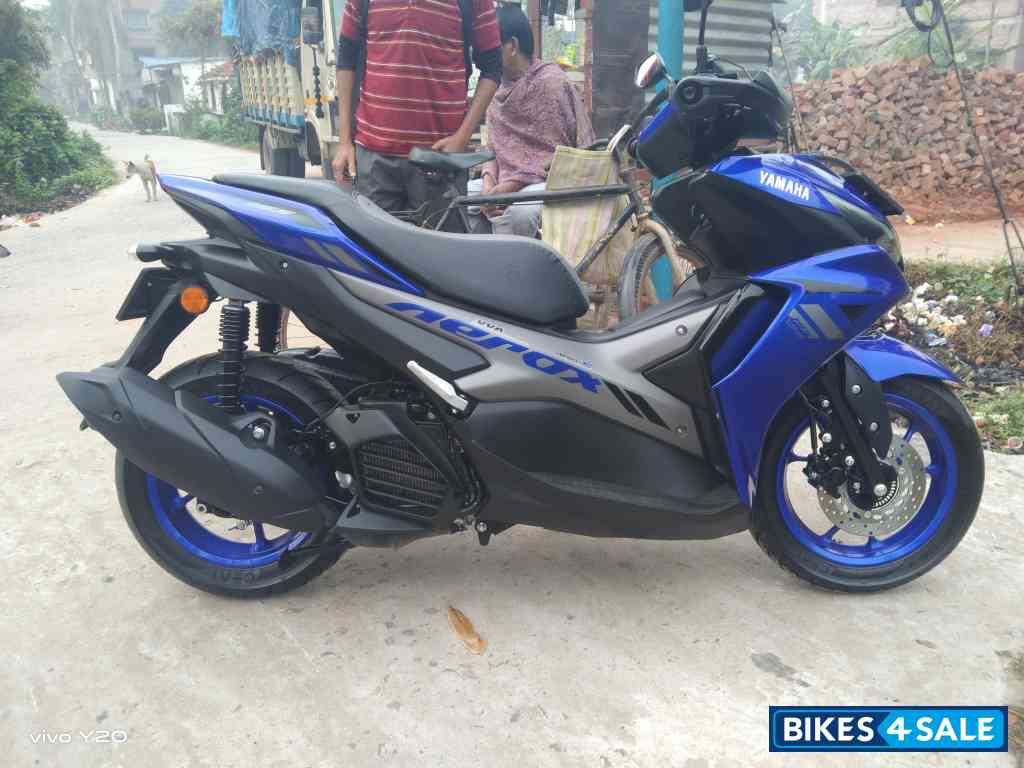 Racing Blue Yamaha Aerox 155 Version S