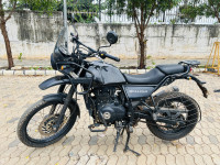 Black Royal Enfield Himalayan BS VI