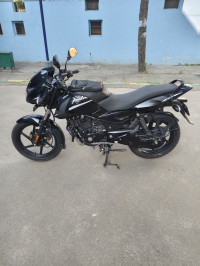 Black And Grey Bajaj Pulsar 125