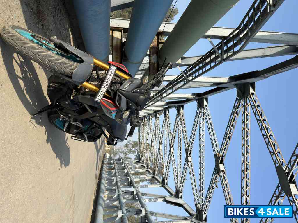 Pastel Dark Grey Yamaha MT-15 BS6