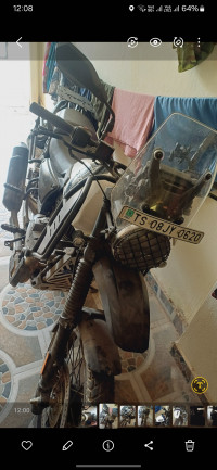 Yezdi Adventure Gloss 2023 Model