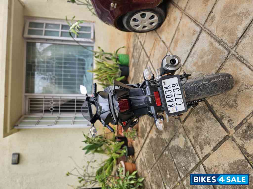 Black Yamaha YZF R15 V3 BS6 Black Yamaha YZF R15 V3 BS6