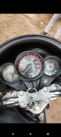 Black Honda CB Unicorn