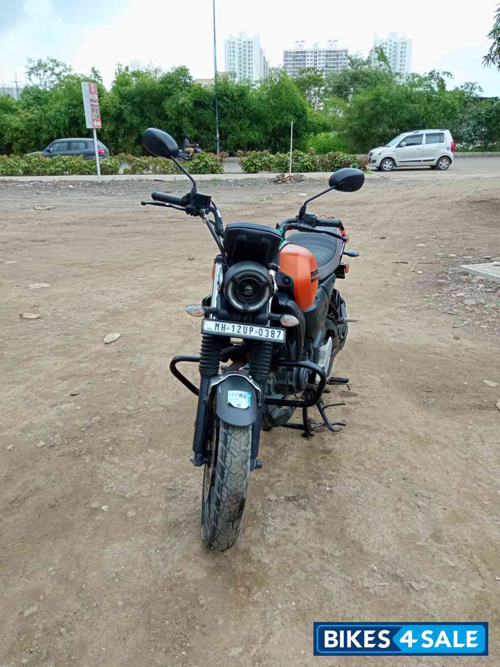 Matt Orange Yamaha FZ-X