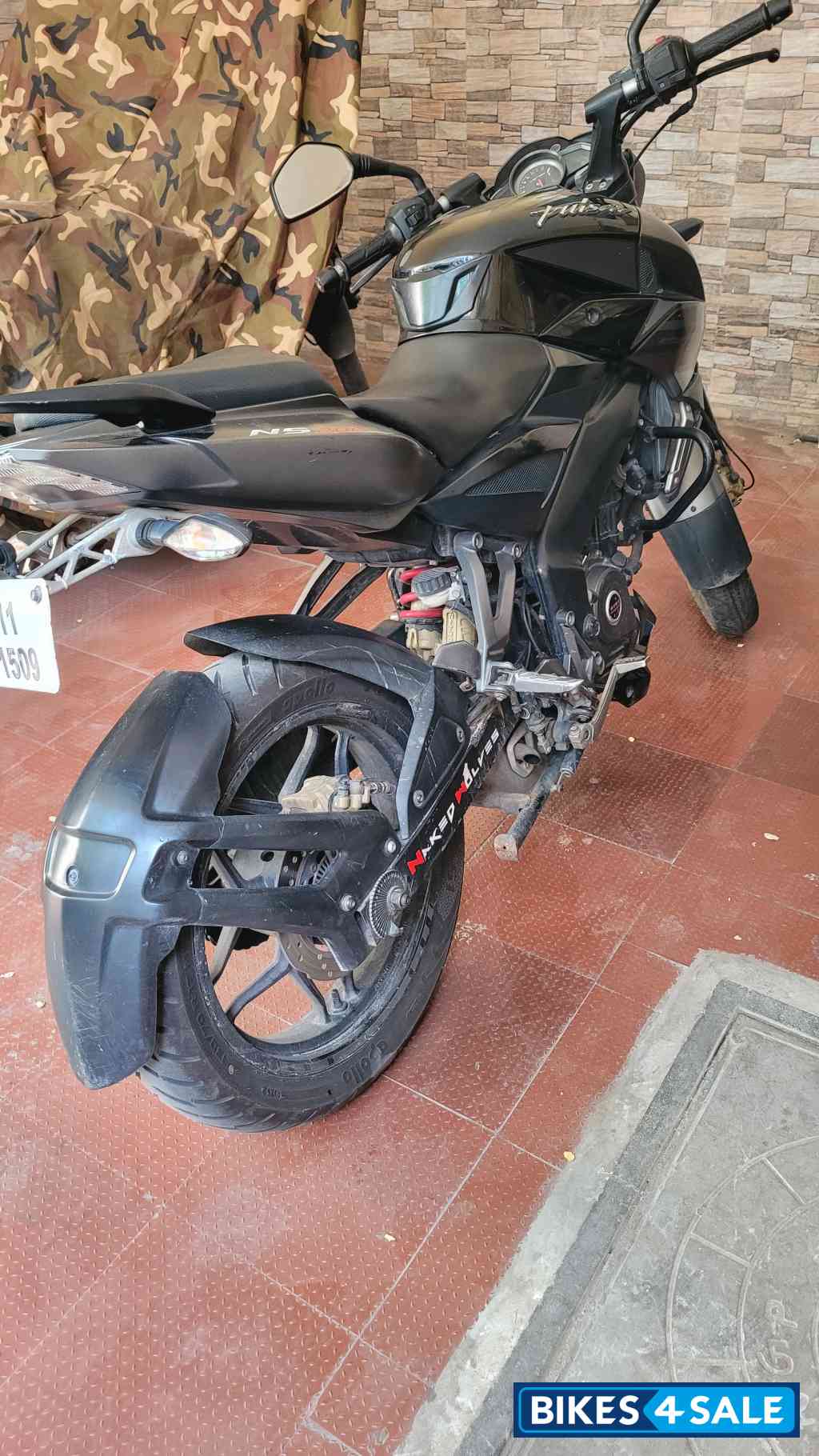 Black N Grey Bajaj Pulsar 200 NS ABS