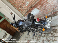 Black Royal Enfield Meteor 350 Fireball