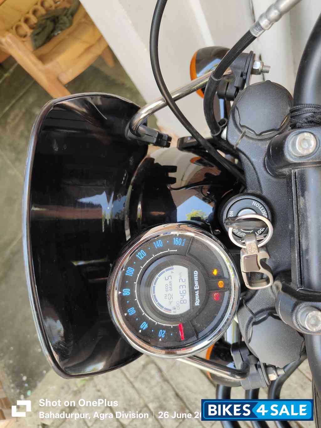 Black Royal Enfield Meteor 350 Fireball