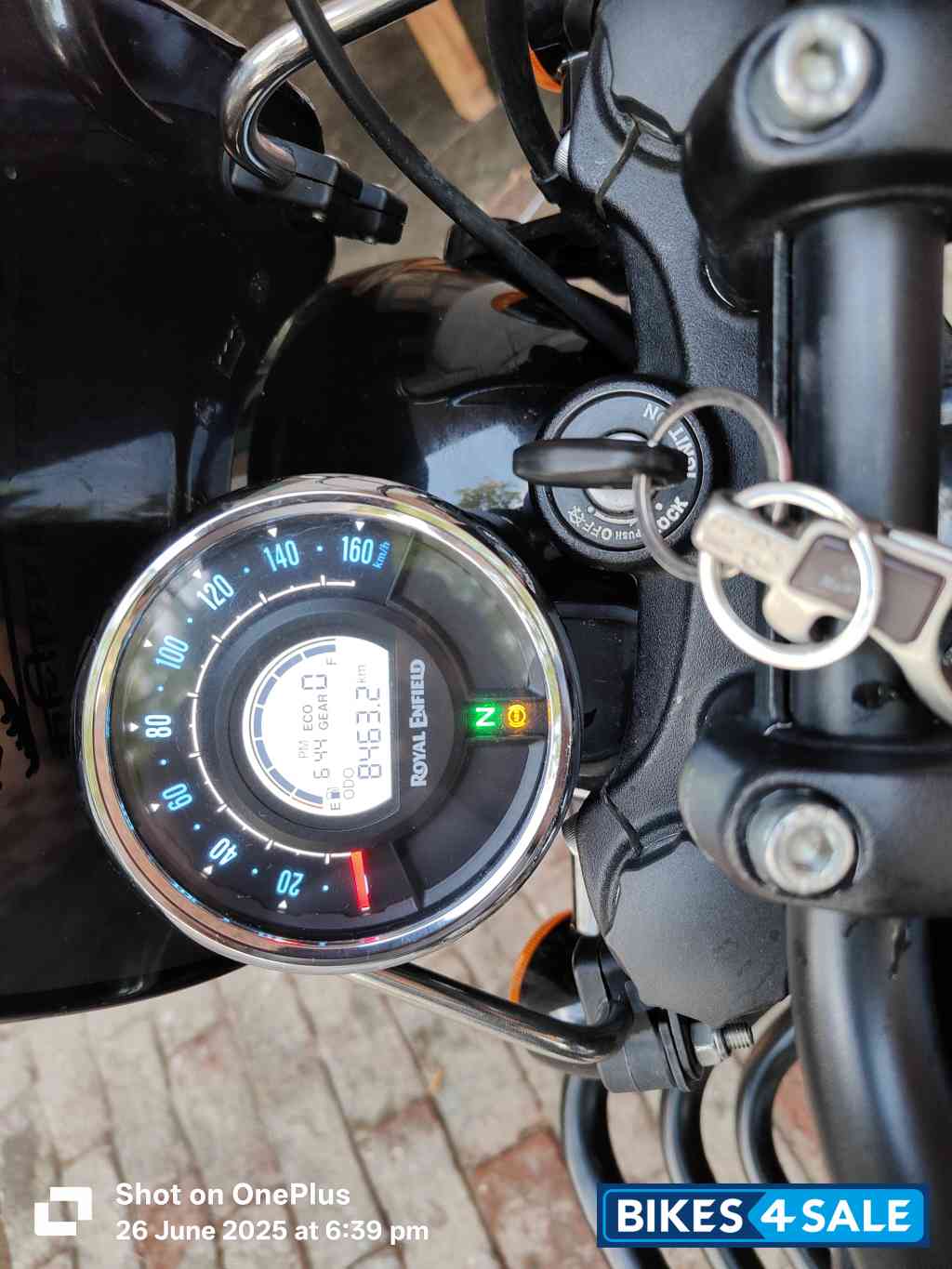 Black Royal Enfield Meteor 350 Fireball