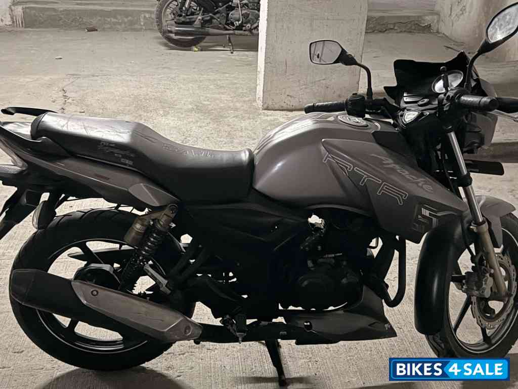 Matt Grey TVS Apache RTR 180