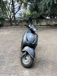 Grey Honda Activa