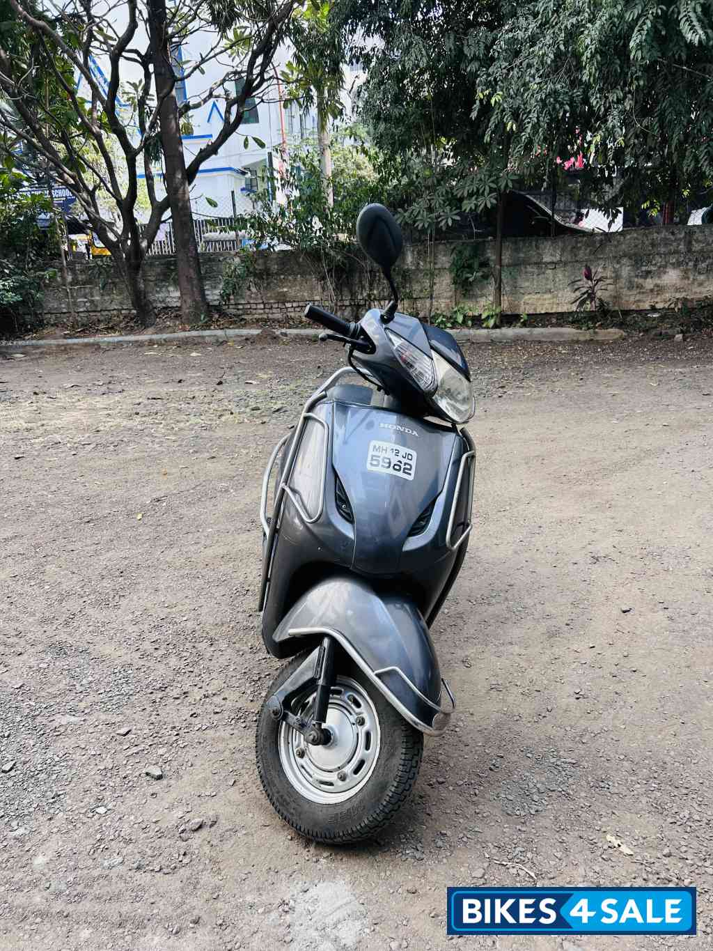 Grey Honda Activa