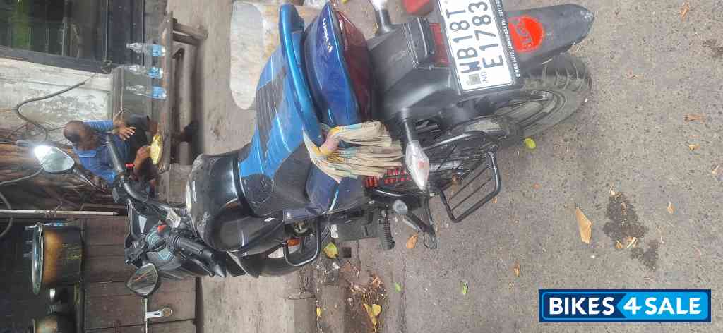 Black & Blue Hero Glamour 125 Disc