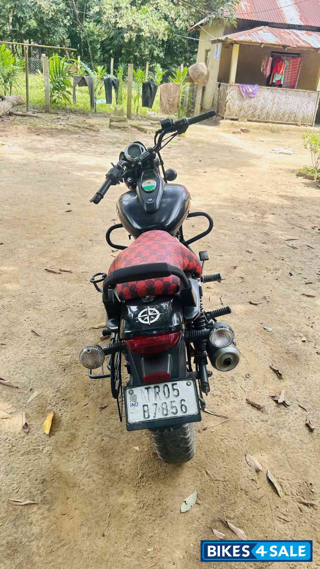 Bajaj Avenger Street 220