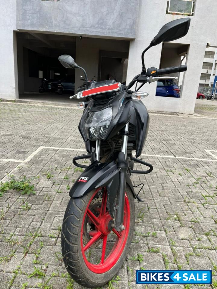 TVS Apache RTR 160 4V Special Edition