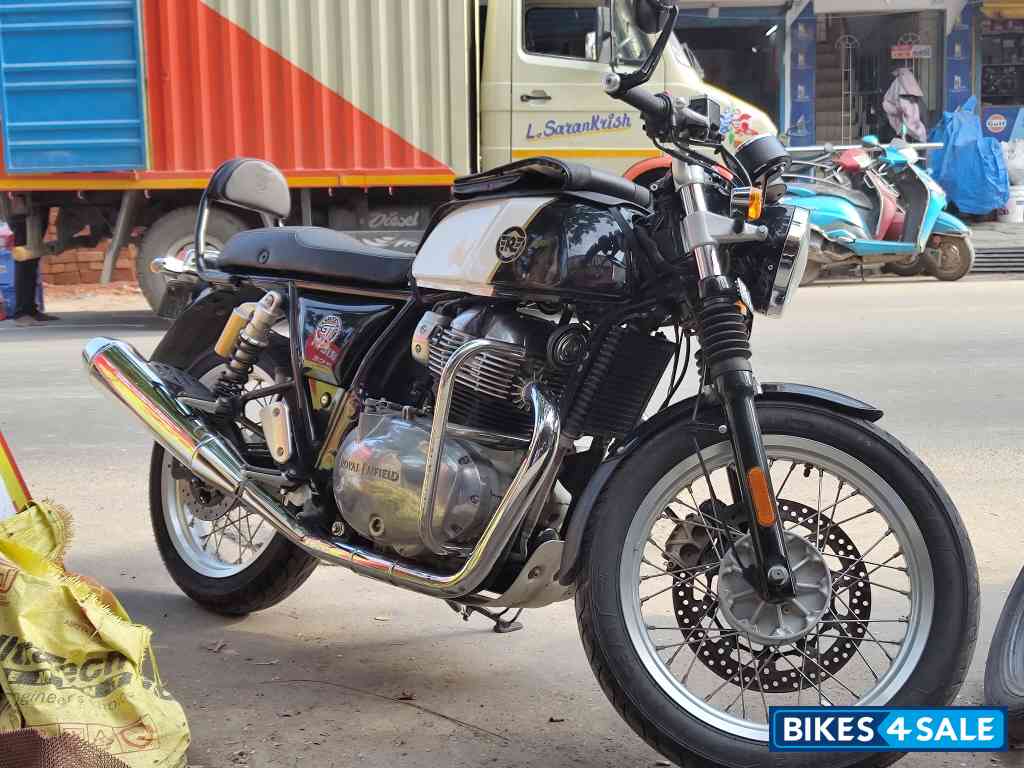 Dux Deluxe Royal Enfield Continental GT 650 Twin