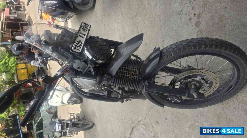 Slick Silver Yezdi Adventure Single Headlight