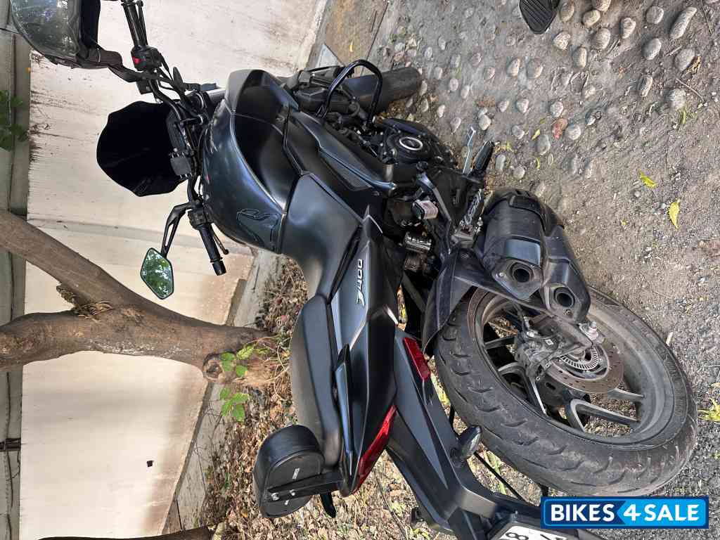 Bajaj Dominar 400 ABS BS6
