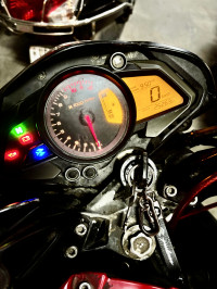 Red Bajaj Pulsar NS 160