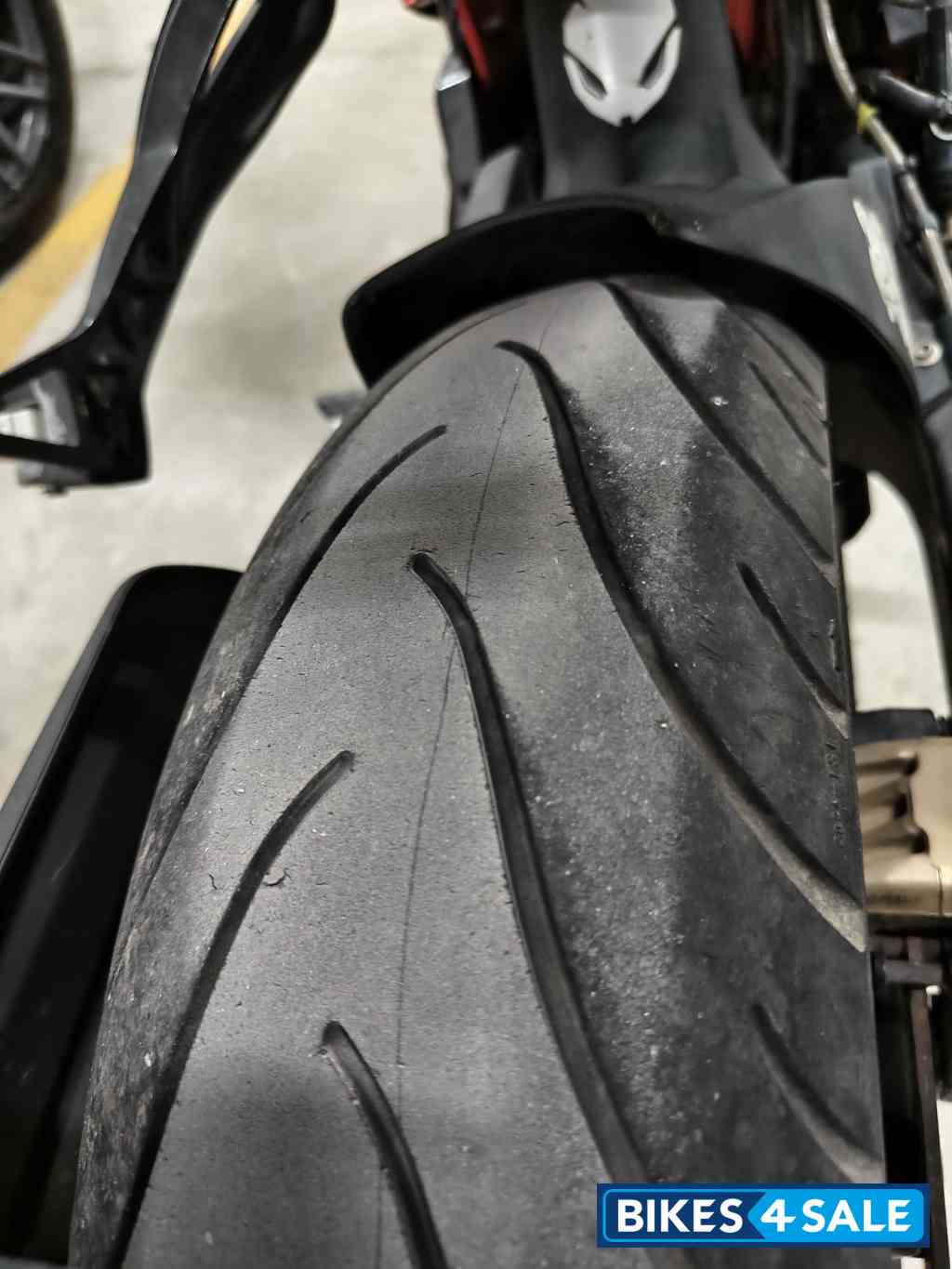 Red TVS Apache RR 310