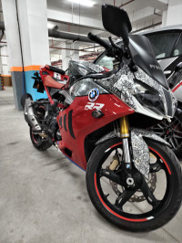 Red TVS Apache RR 310