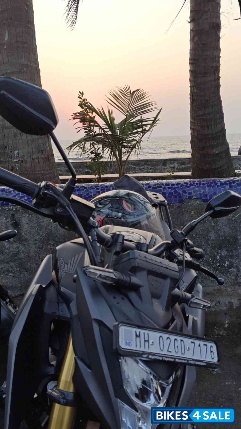 Mat Axis Grey Mettalic Honda CB300F Deluxe Pro