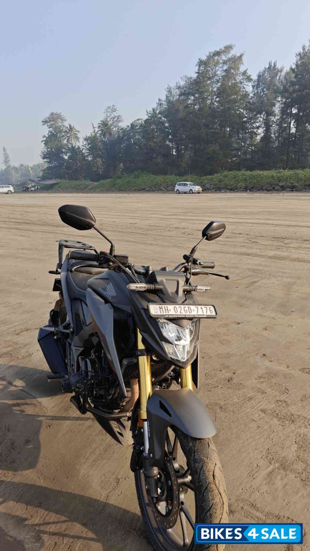 Mat Axis Grey Mettalic Honda CB300F Deluxe Pro