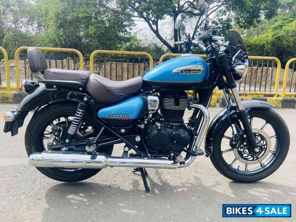 Royal Enfield Meteor 350 Supernova