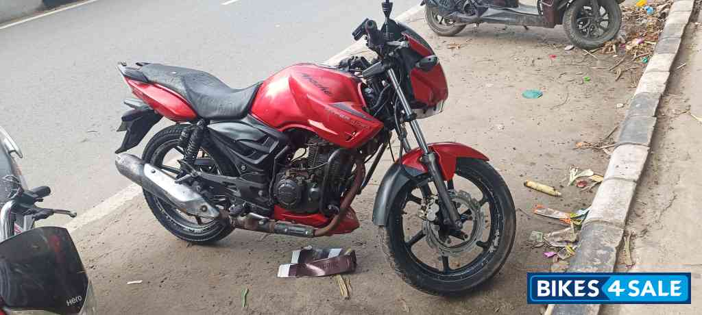 TVS RTR 160