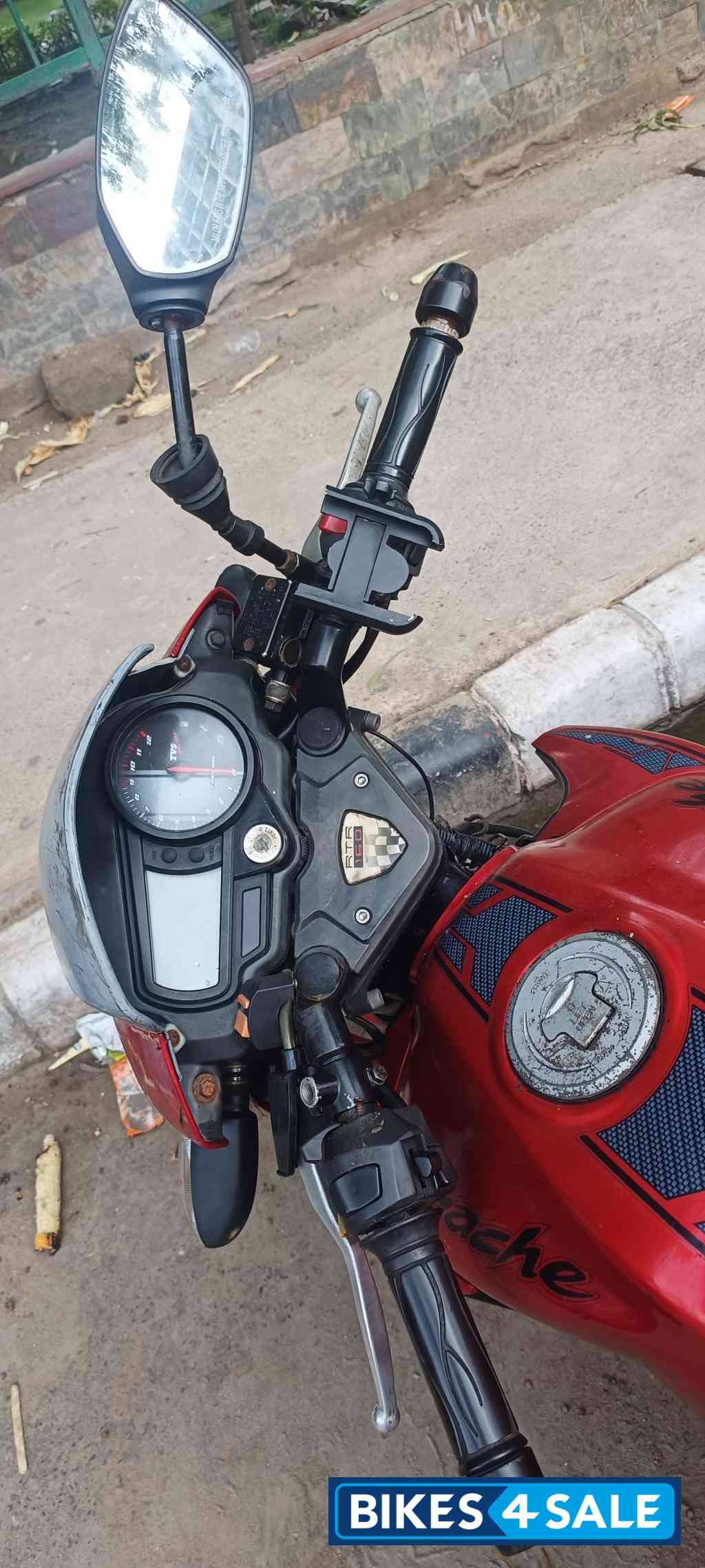 TVS RTR 160