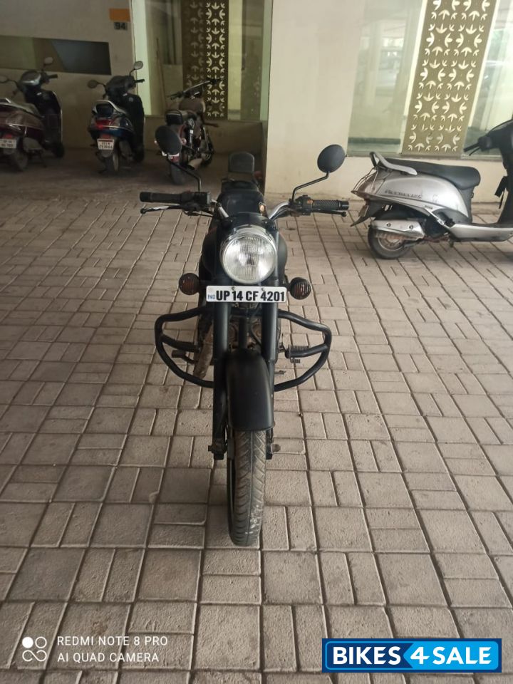 Matt Black Royal Enfield Classic 350