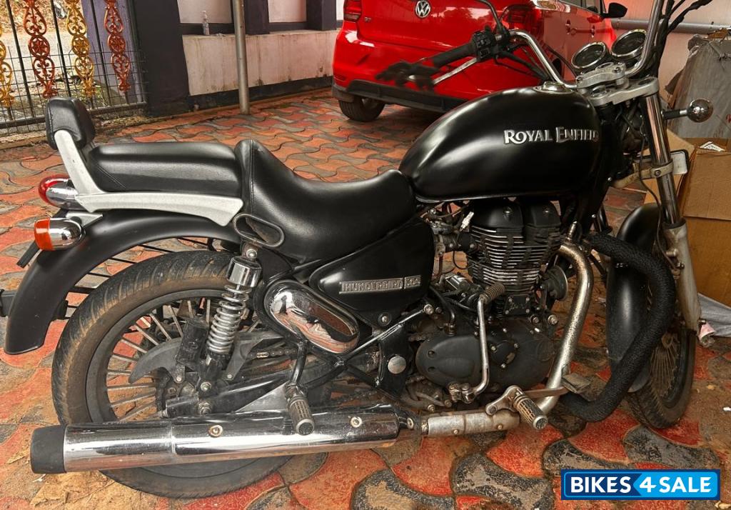 Black Mat Royal Enfield Thunderbird 500