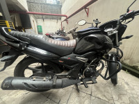 Black Honda Unicorn 160 BS6