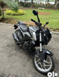 Bajaj Dominar 250