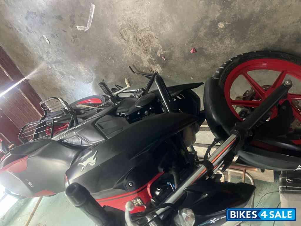 TVS Apache RTR 160 4V Special Edition